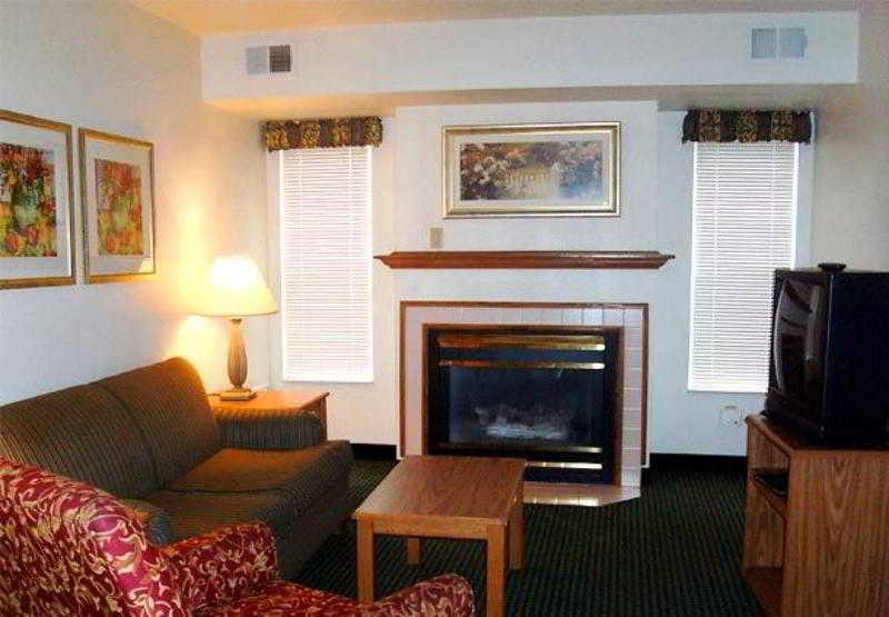 Residence Inn Canton North Canton Extérieur photo